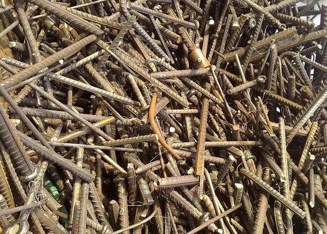 收购废铁多少钱一吨